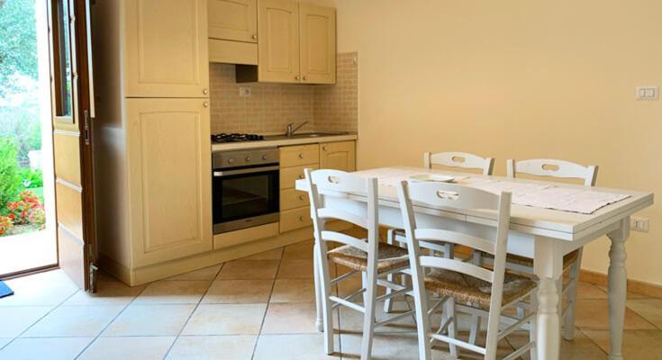 La Collina Apartment Monsampietro Morico Bagian luar foto